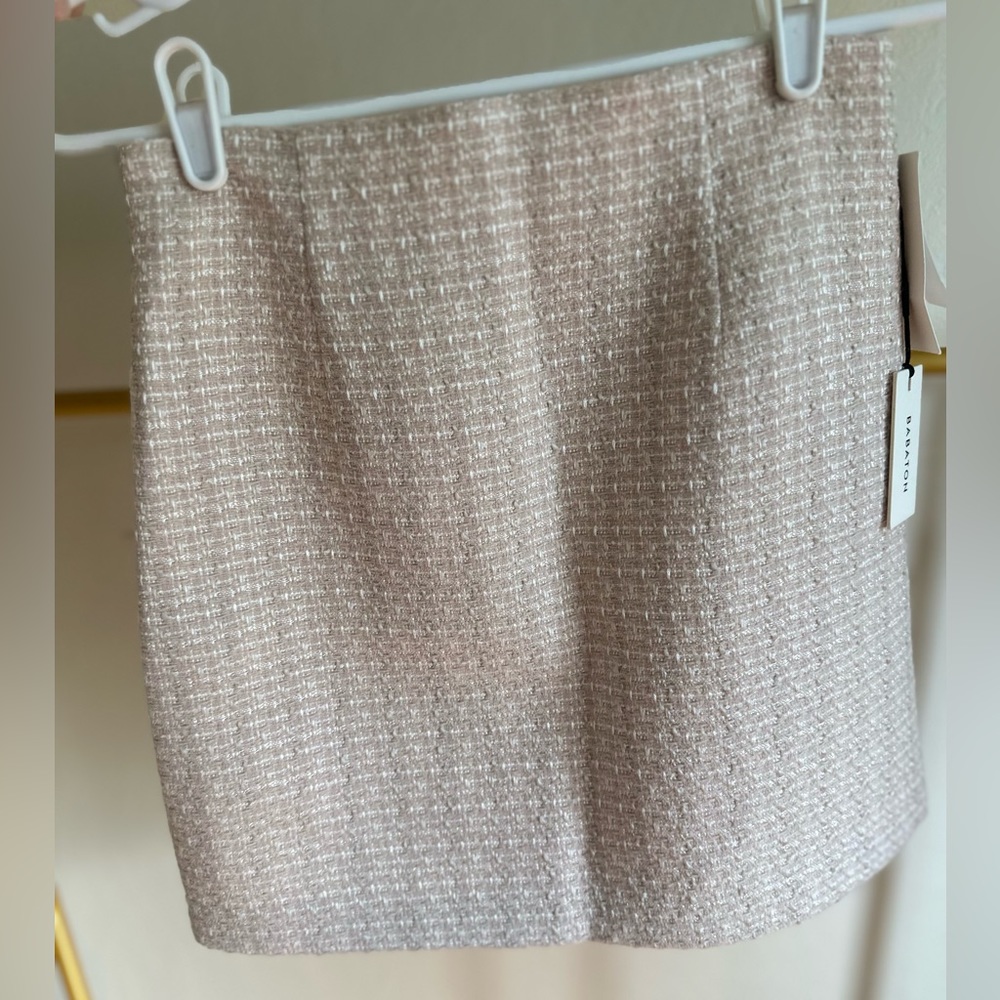 NWT Babaton/Aritzia Little Tweed Skirt, Size 4 - Picture 4 of 9
